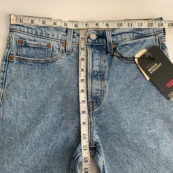 Levi’s Premium High Rise Wedgie Straight Leg Jeans Button Fly Blue 28 - Picture 4 of 11